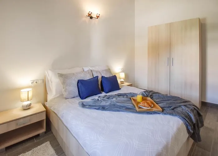 Pave Villa Pakoštane